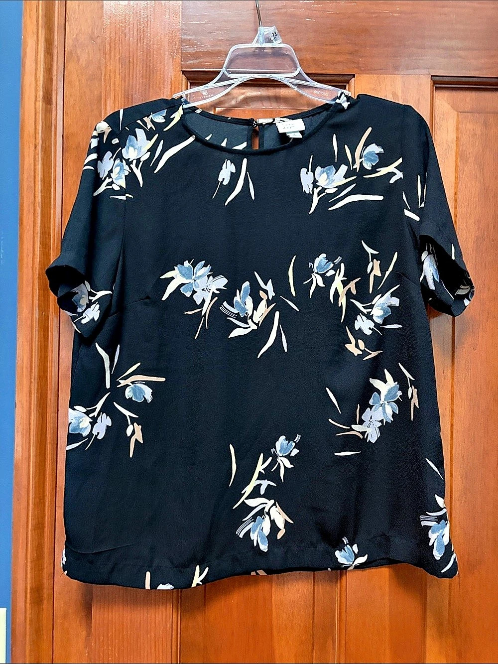a new day Floral Blouse in Black Size Medium Like New